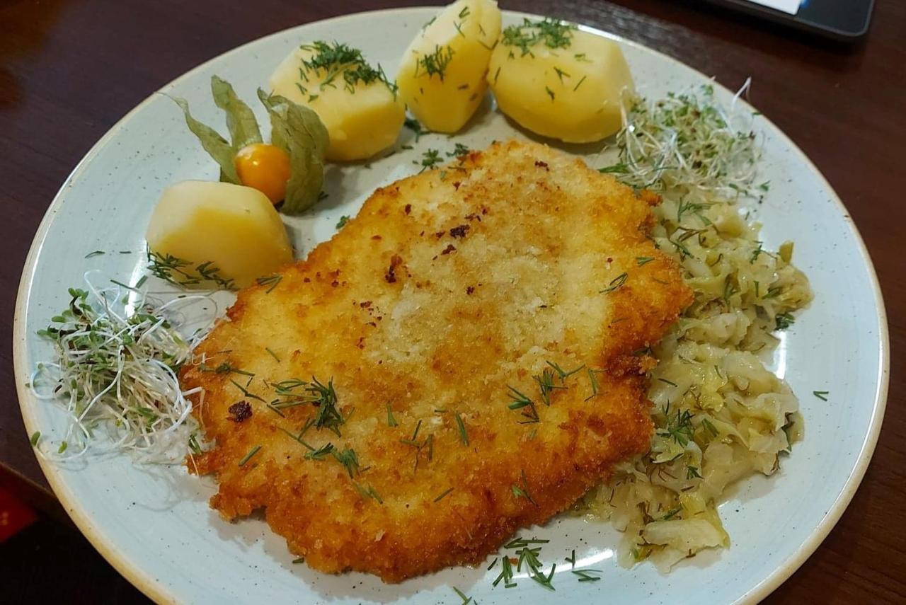 Hotel Stara Gorzelnia Licheń Kültér fotó