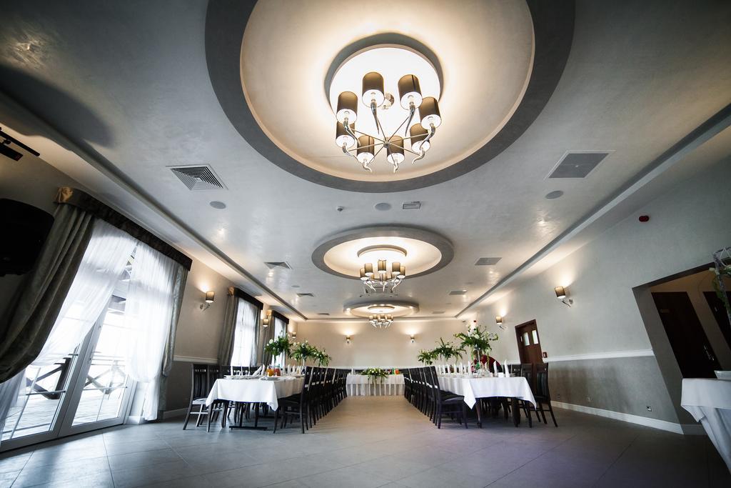 Hotel Stara Gorzelnia Licheń Kültér fotó